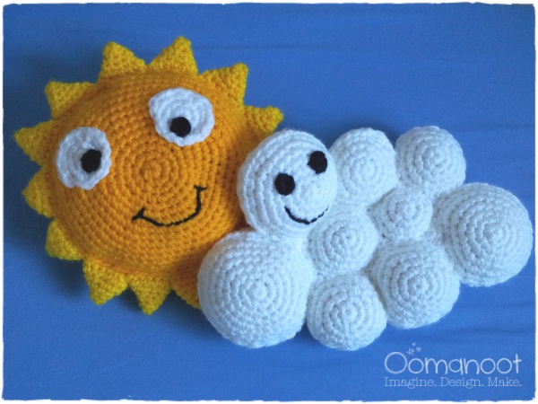 http://www.blog.oomanoot.com/partly-cloudy-crochet-pillows-for-kids-tutorial/